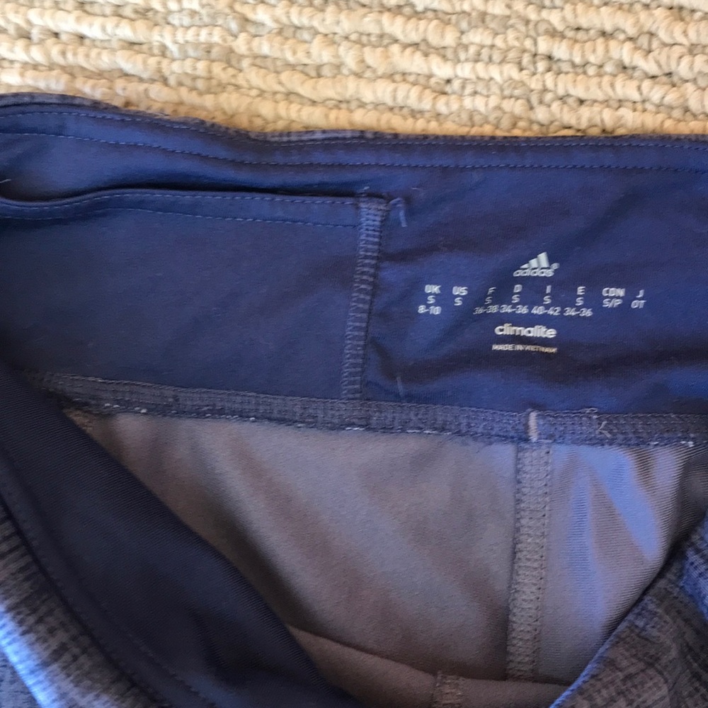 Adidas climate crop- small - Picture 3 of 4